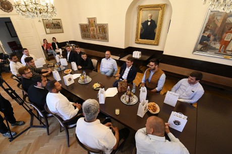 Rögbisek a Városházán - tíz meccsből kilencet megnyertek az idényben